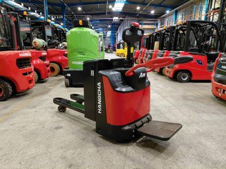 Porta-paletes eléctrico com condutor transportado Hangcha CBD30-AC2S