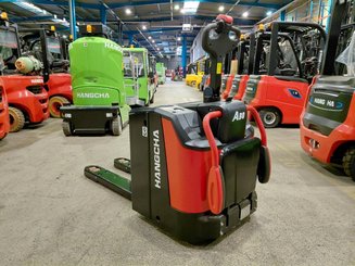 Porta-paletes eléctrico com condutor transportado Hangcha CBD30-AC2S