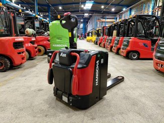 Porta-paletes eléctrico com condutor transportado Hangcha CBD30-AC2S