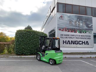 Empilhador de contrapeso 4 rodas Hangcha AE25-I