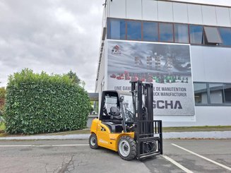 Empilhador de contrapeso 4 rodas Hangcha XE30i (CPD30-XEY2-SI)