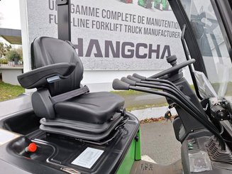 Empilhador de contrapeso 4 rodas Hangcha AE30-I - 12