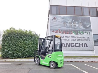Empilhador de contrapeso 4 rodas Hangcha XC18i - 3