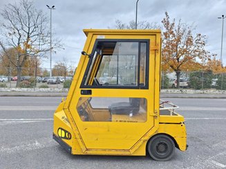 Trator de reboque Charlatte TE206