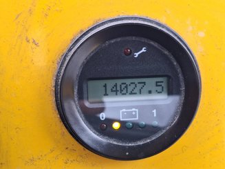 Trator de reboque Charlatte TE206