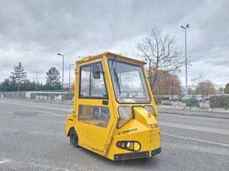Trator de reboque Charlatte TE206