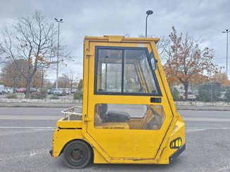 Trator de reboque Charlatte TE206