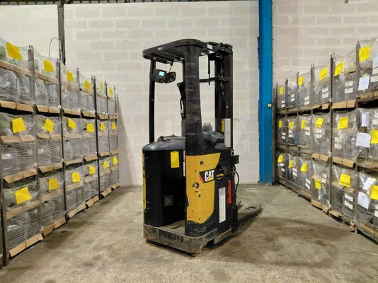 Stacker com condutor transportado Caterpillar NSR20N - 1