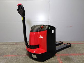 Porta-paletes eléctrico com condutor a pé Hangcha CBD20-AC2