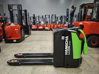 Porta-paletes eléctrico com condutor transportado Hangcha CBD30-AC2S-I - 1
