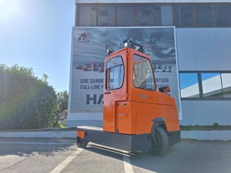 Empilhador retráctil de 4 direcções Hubtex DQ45D