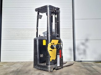 Stacker com condutor transportado Caterpillar NSR16N - 3