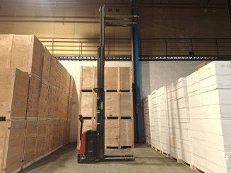 Stacker com condutor a pé Hangcha CDD12-E