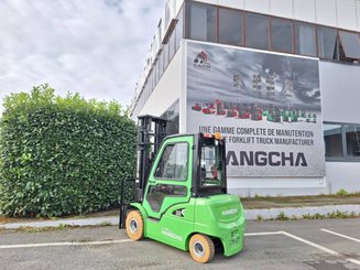 Empilhador de contrapeso 4 rodas Hangcha XC30i