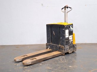 Porta-paletes eléctrico com condutor a pé Caterpillar NPP20N2E