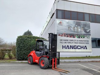 Carreta elevadora todo terreno Hangcha TT30-4 - 5