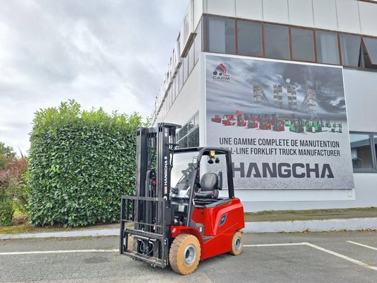 Empilhador de contrapeso 4 rodas Hangcha AE25 - 1