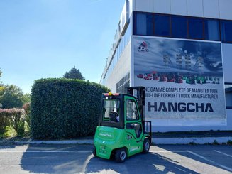 Empilhador de contrapeso 4 rodas Hangcha XC25i