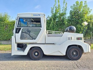Trator de reboque Charlatte TE225