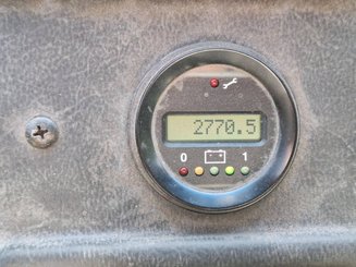 Trator de reboque Charlatte TE225