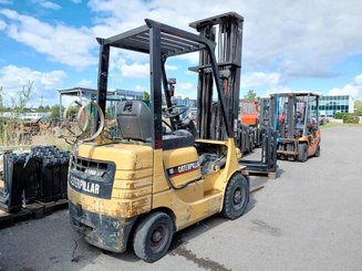 Empilhador de contrapeso 4 rodas Caterpillar GP18 - 1