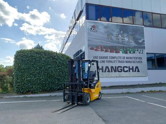 Empilhador de contrapeso 4 rodas Hangcha XE18i - 1