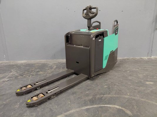 Porta-paletes eléctrico com condutor transportado Mitsubishi PBF25N3R MITSUBISHI - 1