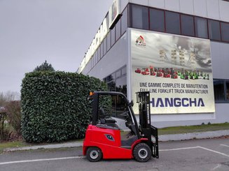 Empilhador de contrapeso 4 rodas Hangcha AE15 - 5