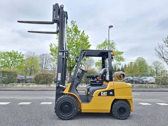 Empilhador de contrapeso 4 rodas Caterpillar GP35 NTD