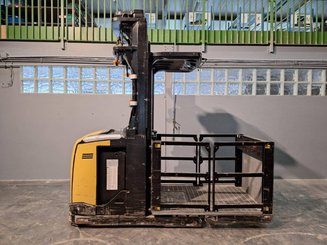 Preparador de encomendas alto nível Caterpillar NOH10N