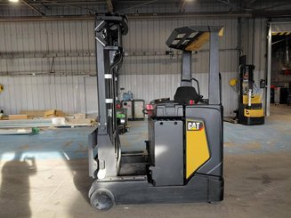 Empilhador retráctil Caterpillar NR16N2 - 5