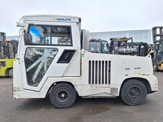 Trator de reboque Charlatte TG225