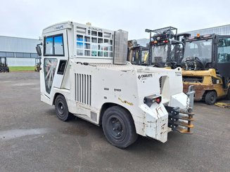 Trator de reboque Charlatte TG225