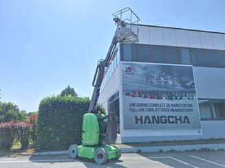 Plataforma de braço articulado Hangcha GTHZ120i