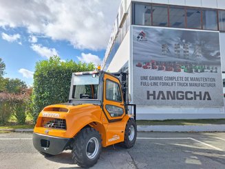 Carreta elevadora todo terreno Hangcha TT30i-4 (CPD30-XY2GC-RT4) 