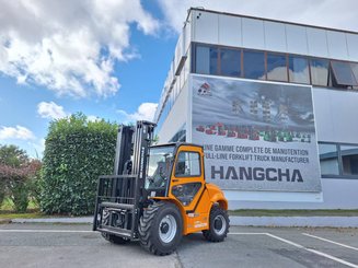 Carreta elevadora todo terreno Hangcha TT30i-4 (CPD30-XY2GC-RT4) 