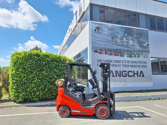 Empilhador de contrapeso 4 rodas Hangcha XF18G-2