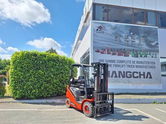 Empilhador de contrapeso 4 rodas Hangcha XF18G-2