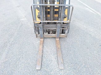 Empilhador de contrapeso 3 rodas Caterpillar EP20KT - 4