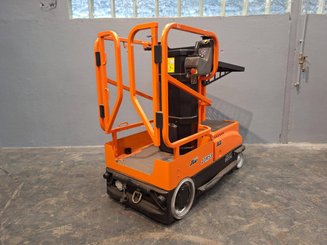 Plataforma com mastro vertical JLG 10MSP