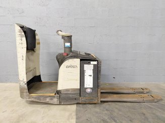Porta-paletes eléctrico com condutor transportado Crown WT3040 2.00