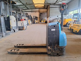 Porta-paletes eléctrico com condutor a pé Heli CBD20-150 - 5