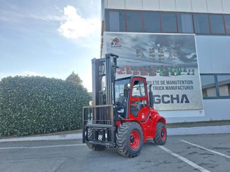 Carreta elevadora todo terreno Hangcha TT35-4
