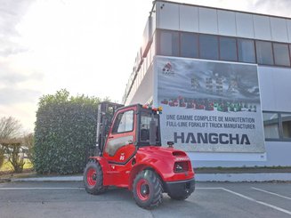 Carreta elevadora todo terreno Hangcha TT35-4