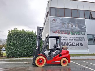 Empilhador de contrapeso 4 rodas Hangcha XF35G-2