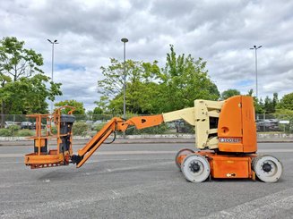 Plataforma de braço articulado JLG E300AJP