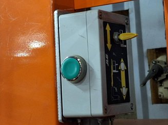 Plataforma com mastro vertical JLG TOUCAN DUO