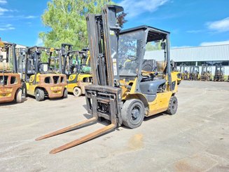 Empilhador de contrapeso 4 rodas Caterpillar GP25NT
