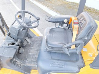 Empilhador de contrapeso 4 rodas Caterpillar GP30NT