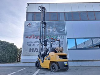 Empilhador de contrapeso 4 rodas Caterpillar GP30NT